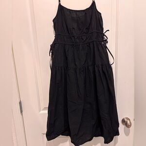 Midi dress with ruched tie details